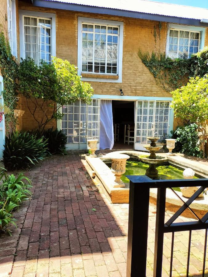 The Gallery Lounge Potchefstroom Exteriér fotografie